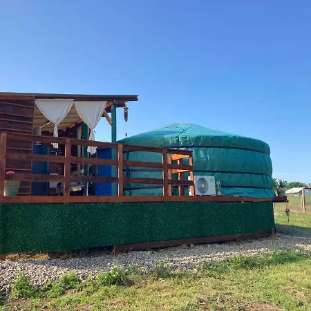Yurt Mongulai Lozenetz Apartamento *